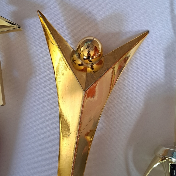 Gold and Red Star Trophy Set Of 3 - Picture 4 of 13